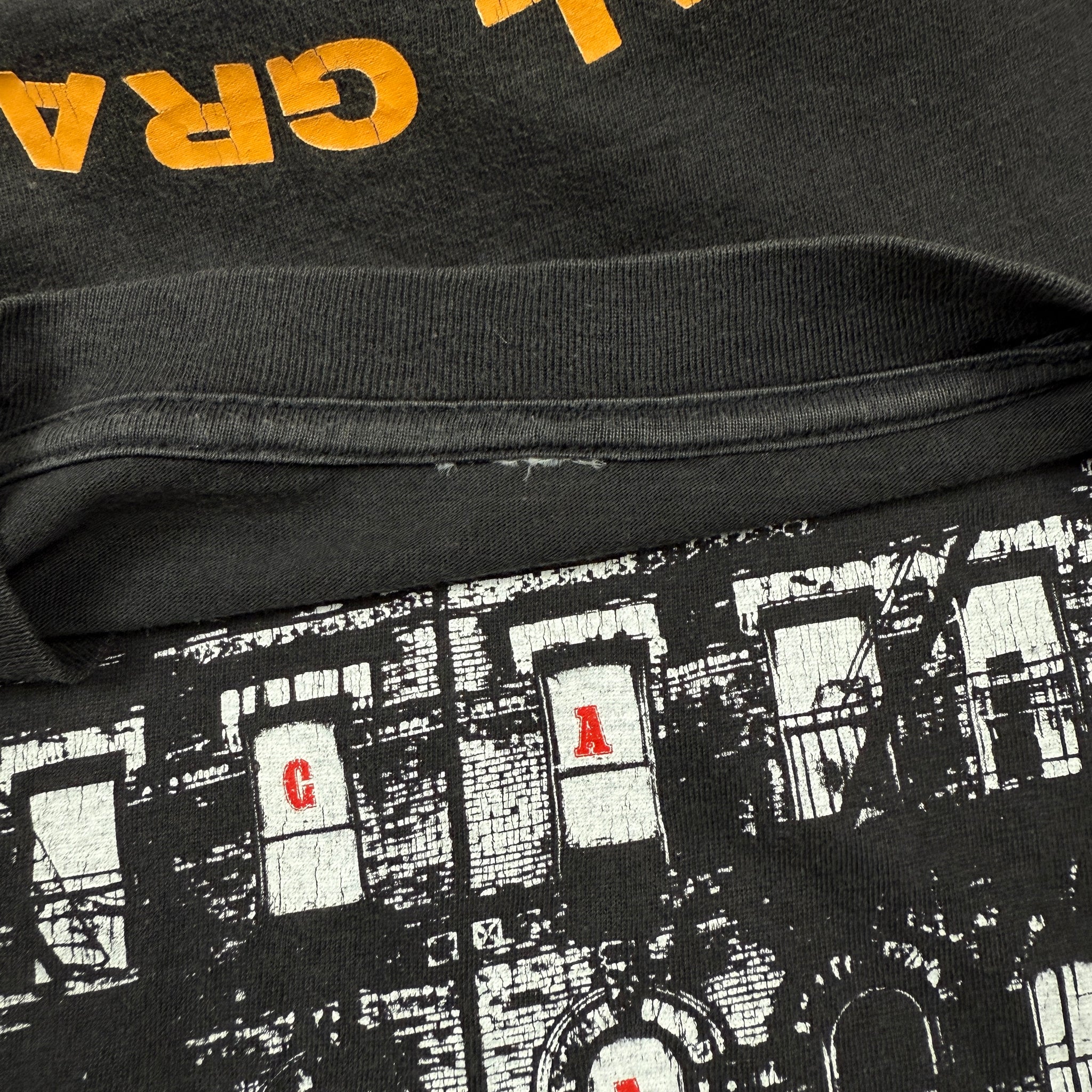 Led Zeppelin - 'Physical Graffiti' - 90s - L/XL