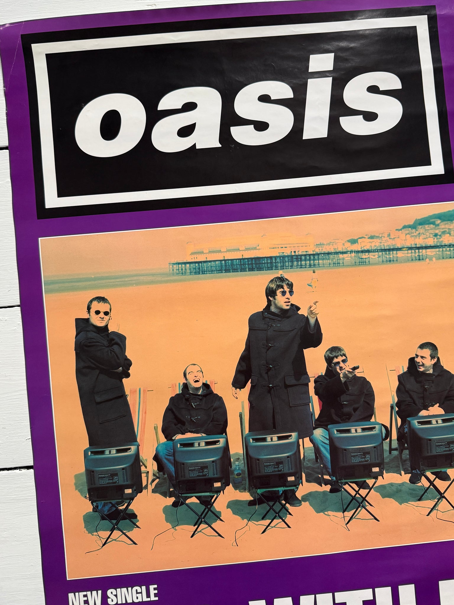 Oasis - 'Roll With It' - 1995